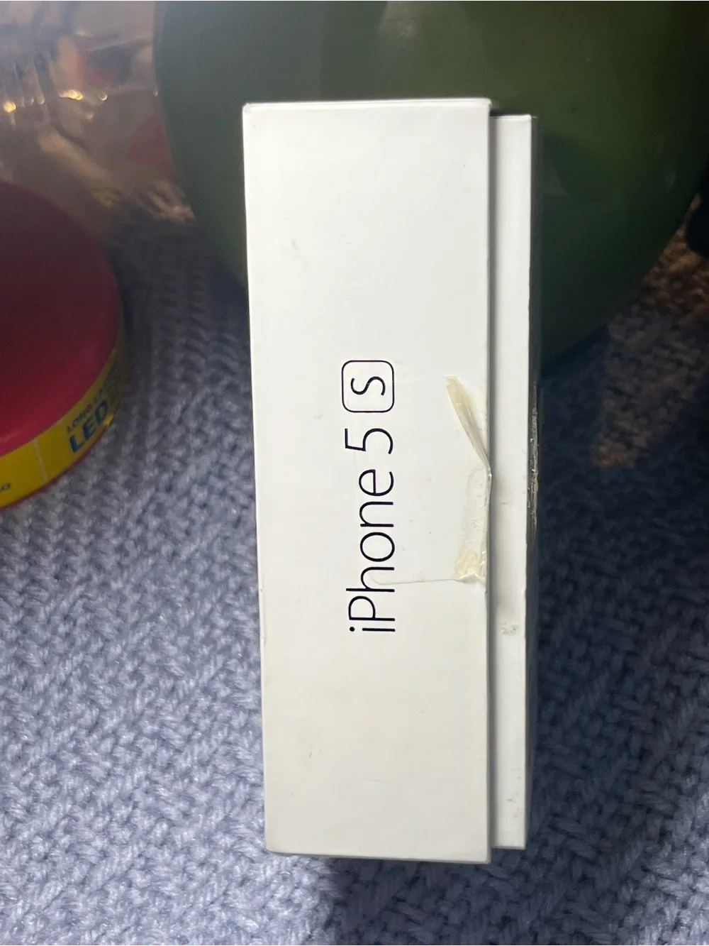 Apple iPhone SE Black with Original White Box
